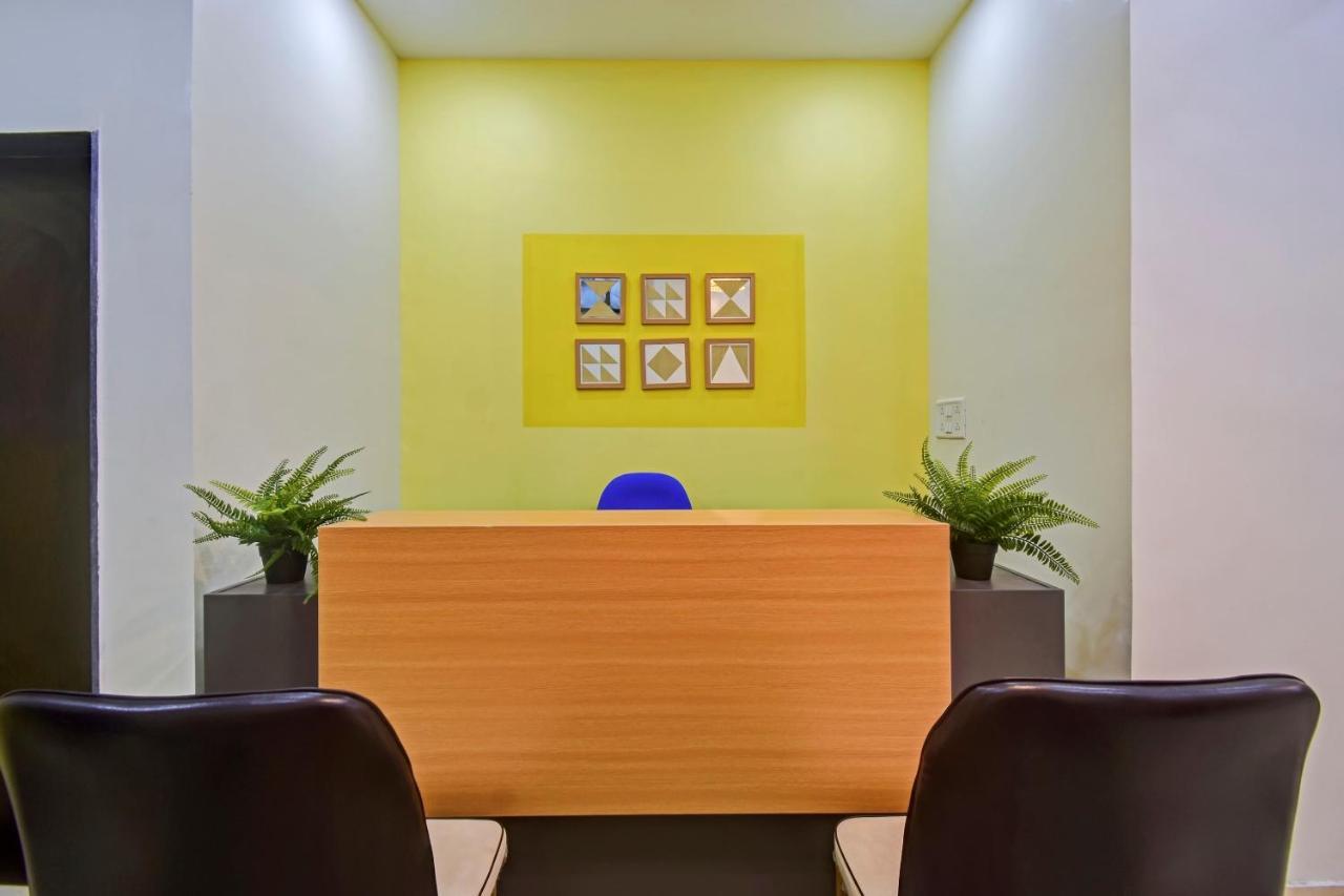 Oyo Home 78047 Alluring Stay Pimpri Pimpri-Chinchwad Esterno foto