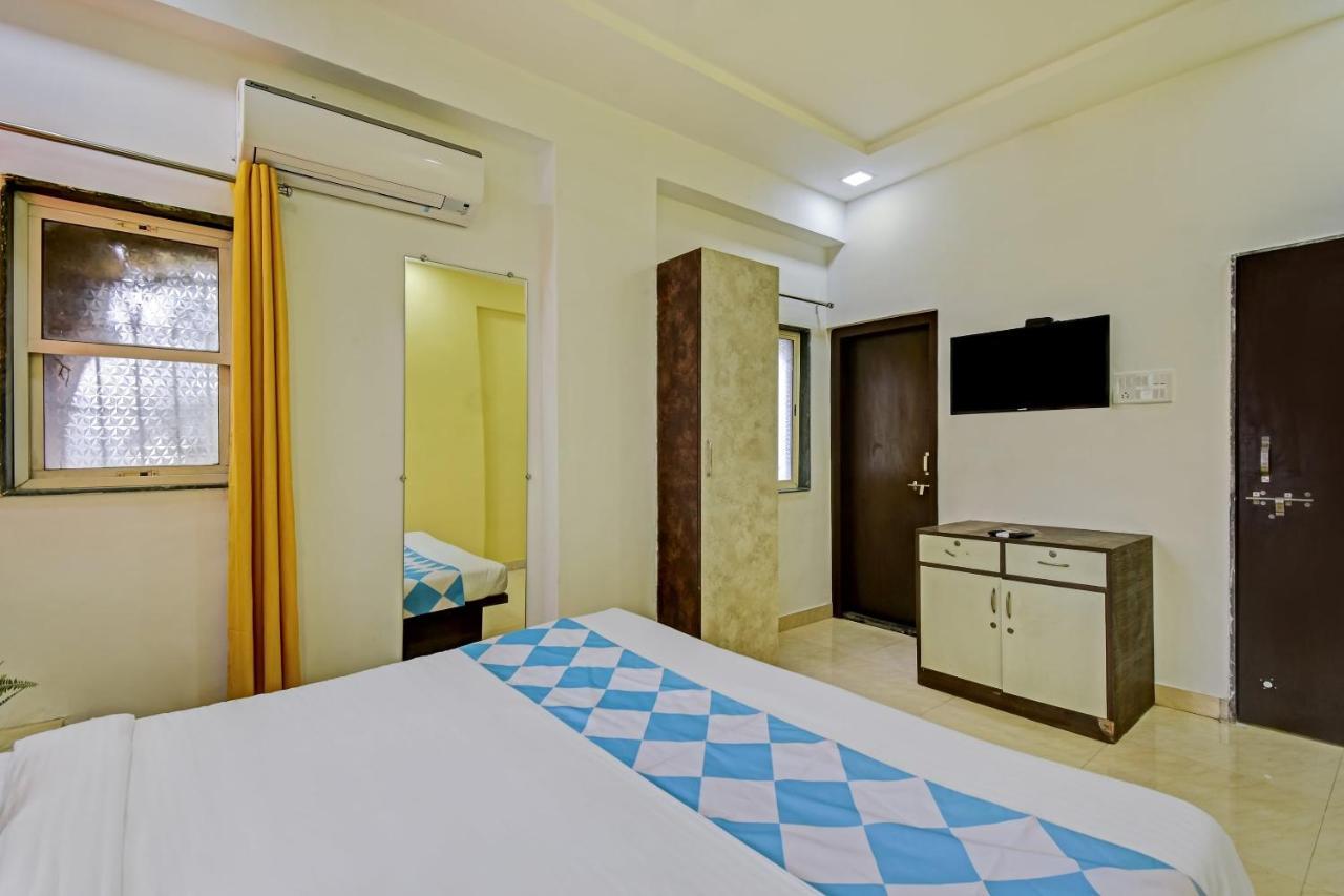 Oyo Home 78047 Alluring Stay Pimpri Pimpri-Chinchwad Esterno foto